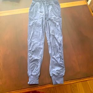 Lululemon dance exercise pants great condition